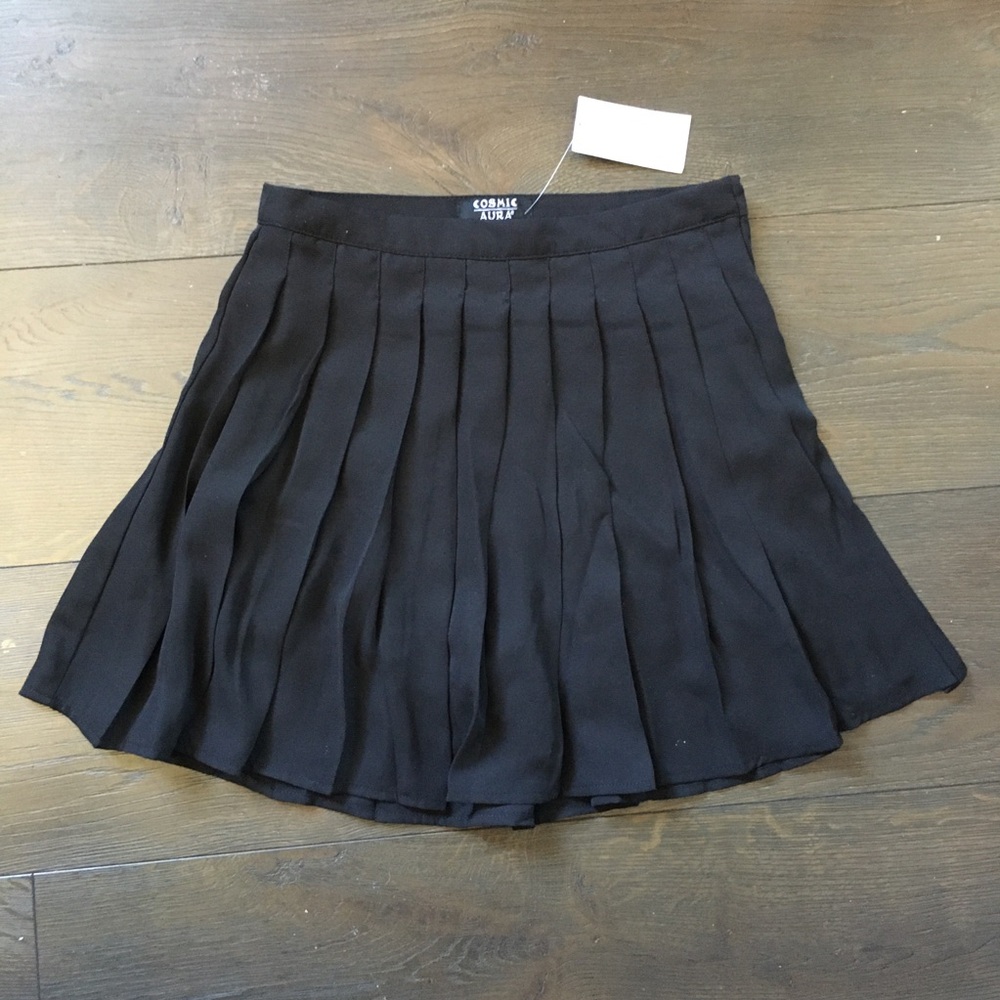 NEW 🖤 Sheer Black Pleated Skirt